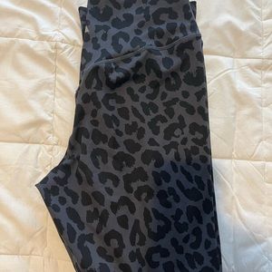 Balance athletica - king cheetah black leopard style ascend pants